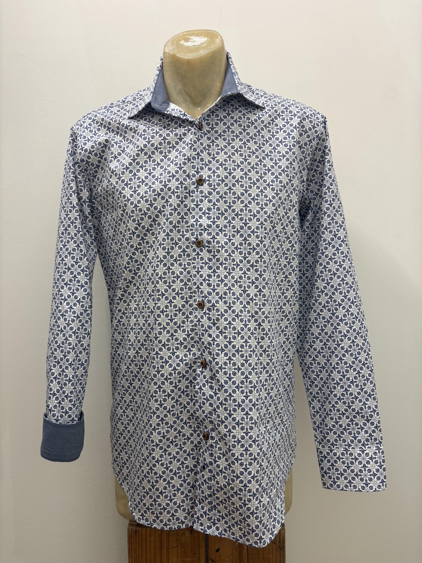 AK Demire - LS Shirt Aqua