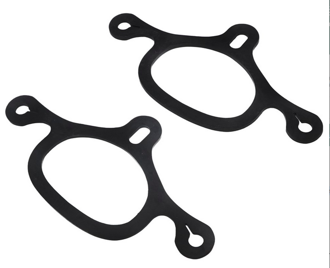 Showmaster Three Point Spur Strap