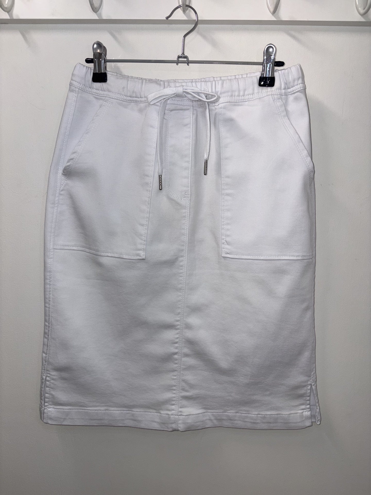 Corfu - Micro Knit Denim Skirt - White