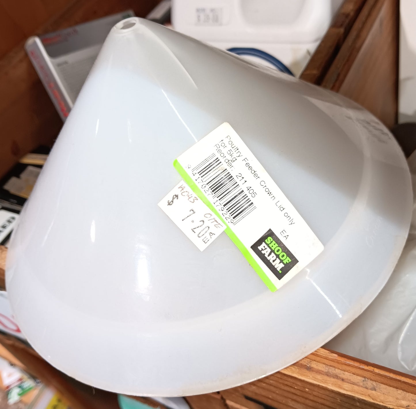 Poultry Feeder Crown