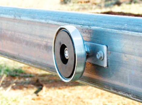 Magnetic Gate Minder - A3078