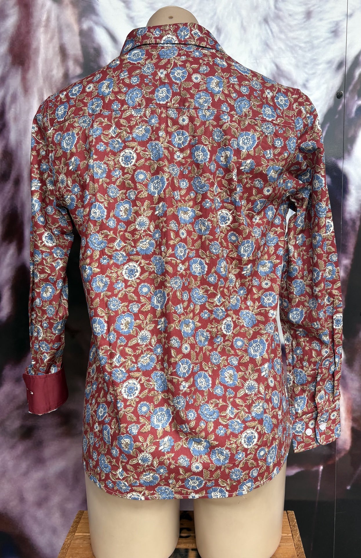 Trad Country - Burgandy Blouse