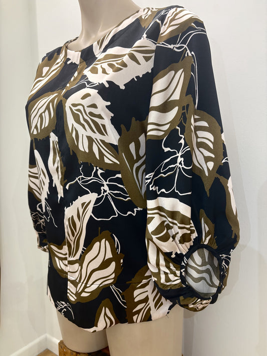 Corfu - Printed Petal Blouse