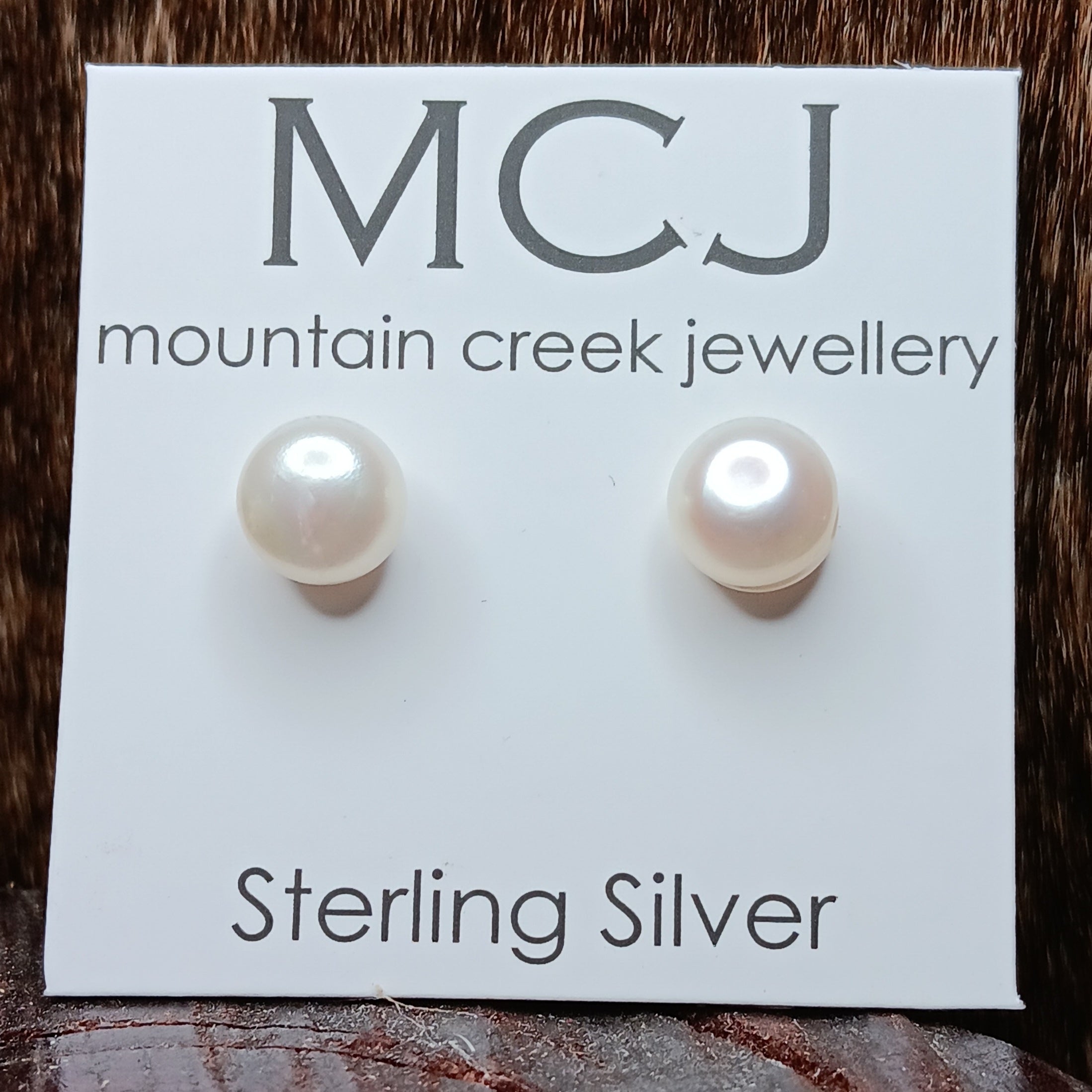 MCJ Pearl Stud Earrings