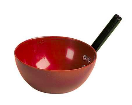 Stubbs Plastic Feed Scoop